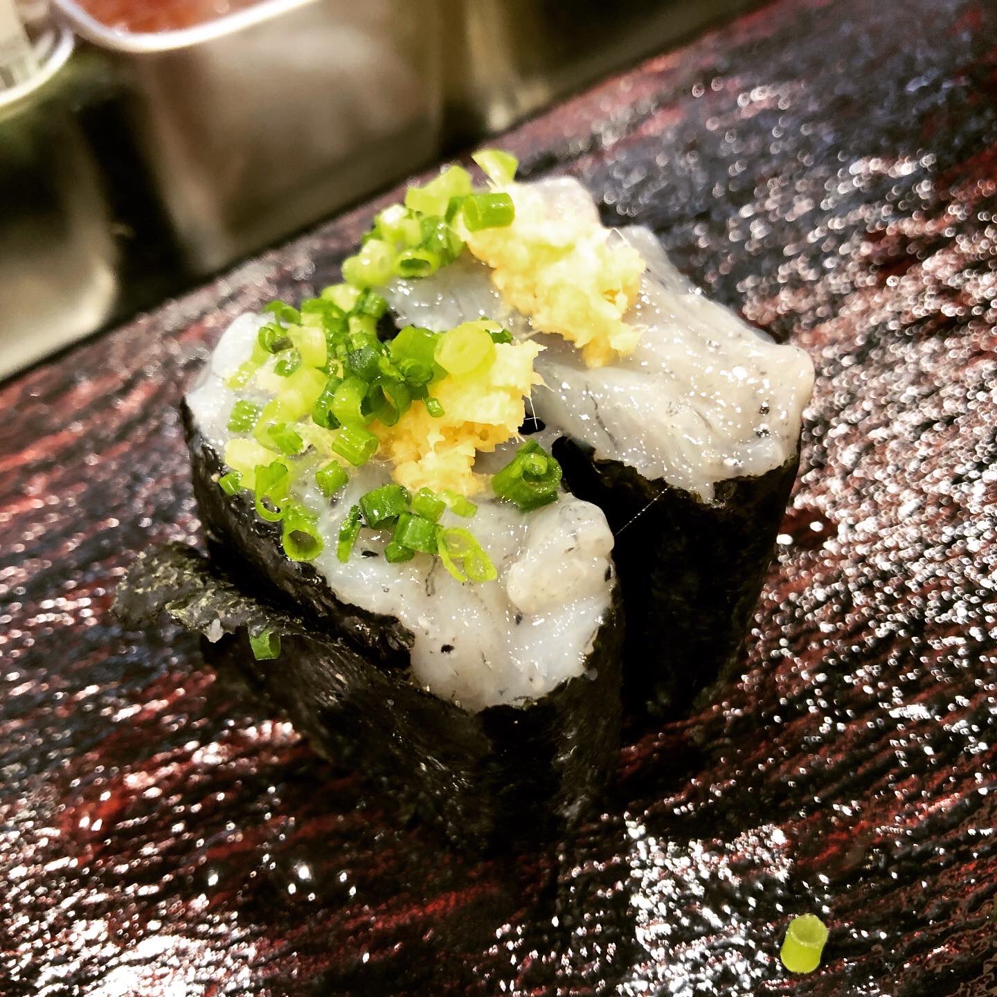 四十五寿司 生しらす軍艦と煮あさり軍艦 すし 寿司 寿司ランチ 立食い寿司 四十五寿司 しらす 生しらす あさり 八王子 駅近 T Co O9qsyoqpzx Twitter