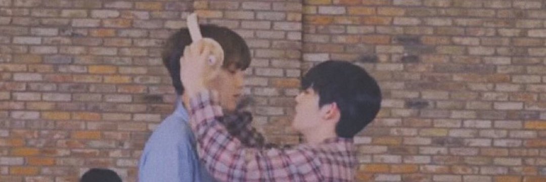 a thread of gyucheol pics bcoz i miss them