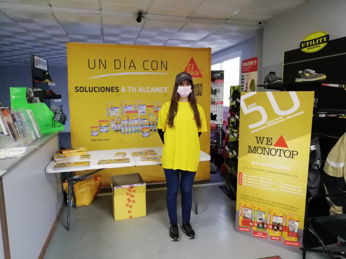 NachoMM89's tweet photo. Arrancamos el evento #WeLoveMonotop de @SikaSpain en nuestro distribuidor de Málaga Ferretería José Antonio Luque.
Acércate a nuestro stand y consigue descuentos por la compra de los morteros de reparación #Sikamonotop https://t.co/c0Hv9qy8DR
