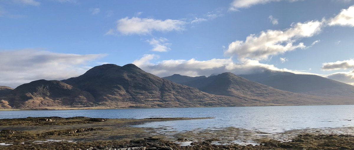 samsearchdog's tweet image. Another beautiful tune ....really enjoying #TuneWithAView @AnTobarArts