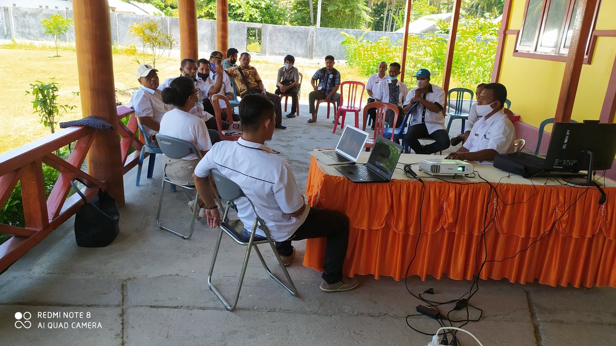 Citizen_Tomini's tweet photo. Vidcom para Kades Kec. Tomini bersama Bappelitbangda Kab. #parigimoutong terkait Persiapan Perencanaan Pembangunan Desa

@jokowi @KemenDesa https://t.co/MHdlgqpFA0