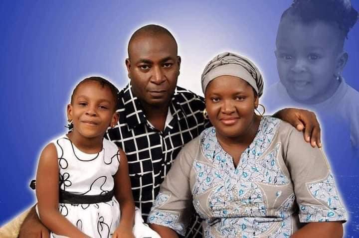 PaulNdik's tweet photo. Photos of F. O Omata, the Army Officer who allegedly led the military onslaught on unarmed Nigerian protesters at Lekki Toll Gate.
May he receive personal consequences for his actions. May the joy and peace he stole from families depart from him!!!!#EndPoliceBrutalityin https://t.co/2XJp7p5CIs
