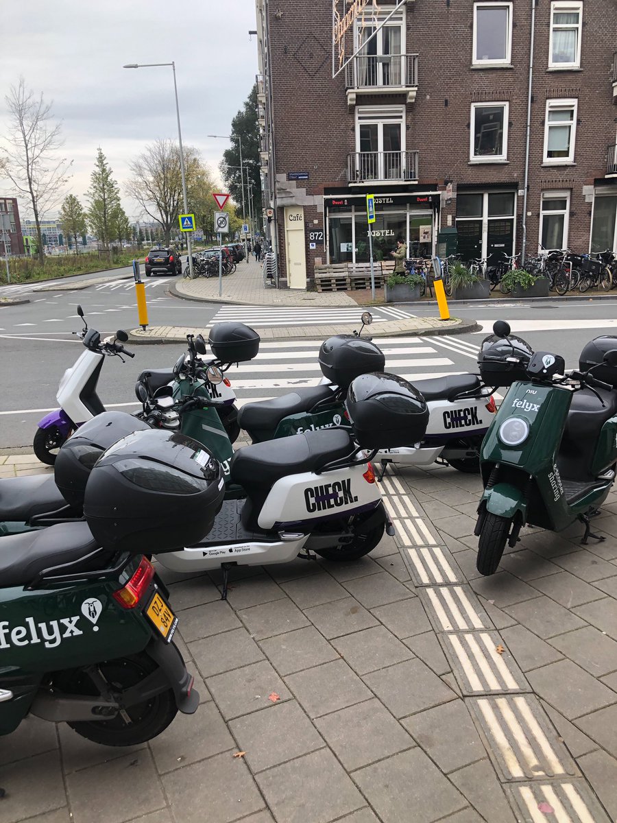 godevaert's tweet photo. Je stapt af. Logt uit. En vanaf dat moment is het jouw probleem niet meer. #felyx #felyxchallenge #check https://t.co/GWZFJeDYci