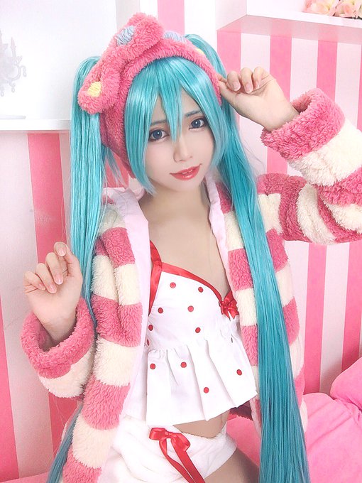 Twitterのコスプレ画像26