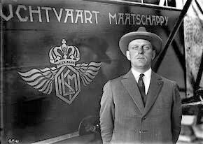 Vandaag nemen we weer een ‘Vliegende Hollanders’ special op. Na Anthony Fokker (aflevering 34) hebben we het vandaag over de eerste president-directeur van @klm Albert Plesman.
#luchtvaart #podcast #podcasters #mbo #onderwijs #stewardess #klm #fokker #vliegendehollanders https://t.co/tSofsDzsl2