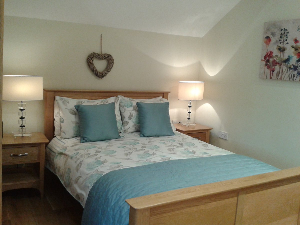 GoLakeDistrict's tweet photo. Due to a cancellation we have availability  from Monday 26th October in the lovely Stable Cottage (sleeps 2), part of our VisitEngland Gold Award Barn Conversion.

 Use code STABLE10 to get 10% off your stay.  Book Now at https://t.co/X9ewwiRWAG

#lastminute #shortbreak #autumn https://t.co/DBmj7PVQ35