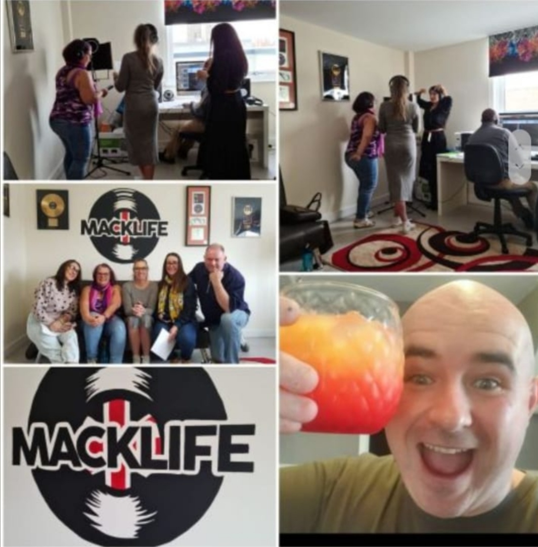 jspvirtual (@jspvirtual) on Twitter photo What a brilliant morning we had!
A number of Leicester based businesses arrived <a href="/_markmorrison/">Mark Morrison</a> recording studio to record a Christmas single for 'Hope against Cancer'. We've called ourselves 'Hope Against Cancer Charity Choir' & the song is called.......It's Christmas! What a brilliant morning we had!
A number of Leicester based businesses arrived <a href="/_markmorrison/">Mark Morrison</a> recording studio to record a Christmas single for 'Hope against Cancer'. We've called ourselves 'Hope Against Cancer Charity Choir' & the song is called.......It's Christmas!