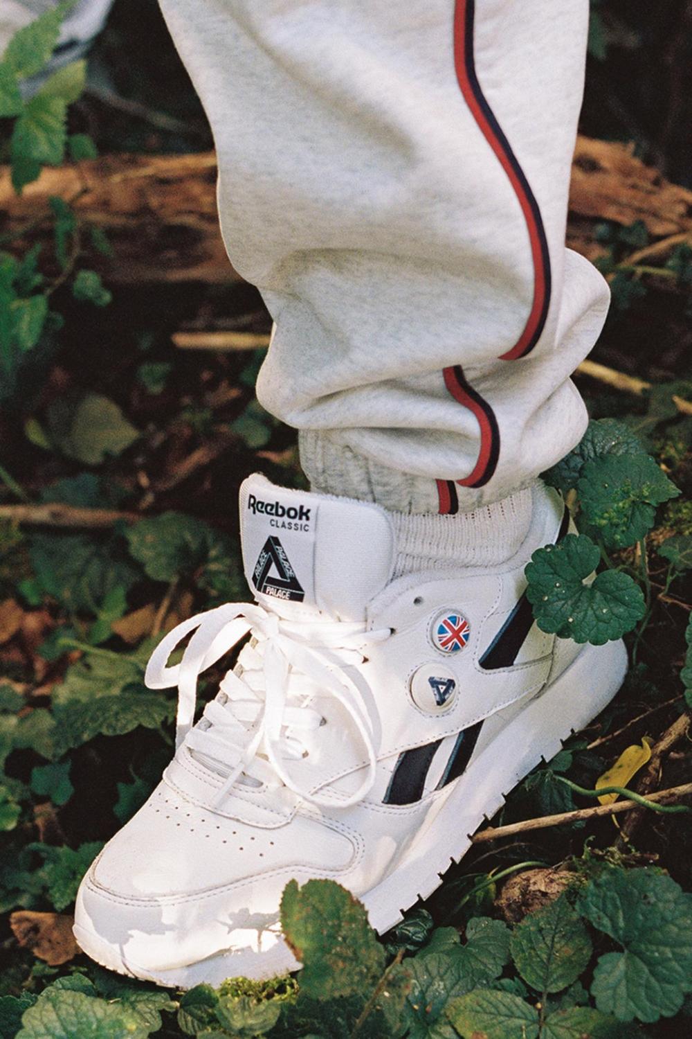 Palace x reebok black cheap