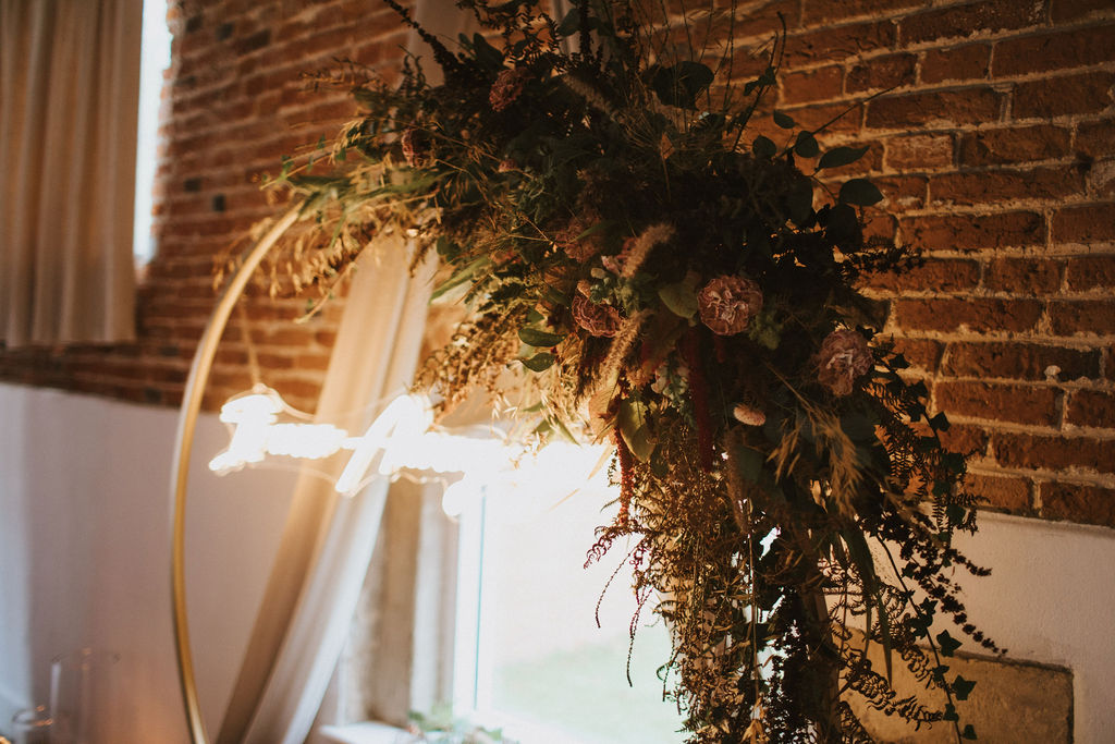 We always say the devil is in the detail, and that is without doubt one of the most joyful things about planning an intimate wedding. The details. With fewer overheads you can splurge on the finer things. Indulge in the details of our micro wedding here https://t.co/3BJWR6E8Kw https://t.co/RM5St9bJX0