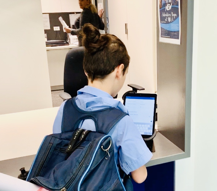 techinedumag's tweet photo. If your school is still using the "vintage" method to sign visitors in (ie. pen and paper😉), then check out our review of the Australian owned and developed Passtab visitor management solution for schools.
https://t.co/Fky3bKjKEK
#aussieEd https://t.co/t0sLcfKaiK