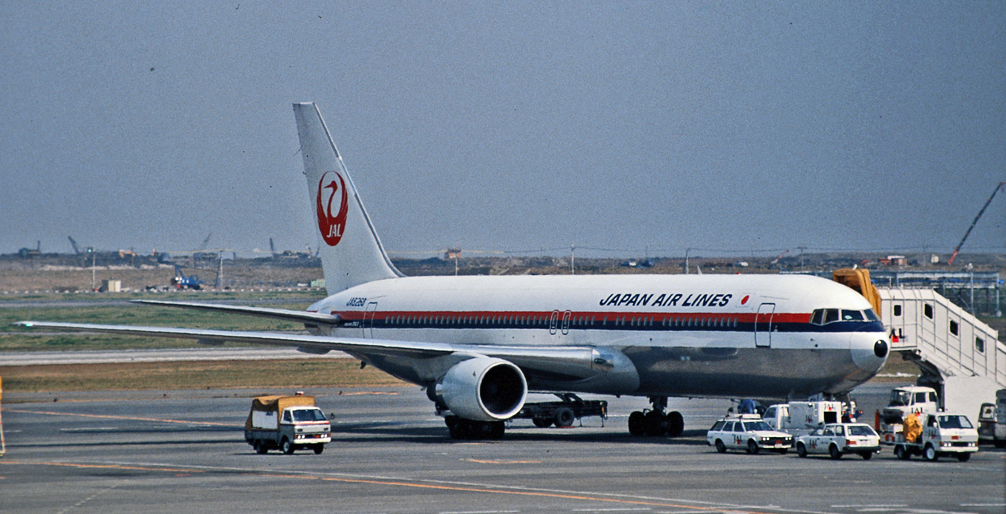JAL 767-300 日本航空 JA8268 旧塗装 ギャラガー polish ph JAL 767-300 日本航空 JA8268 旧塗装 ギャラガー polish ph