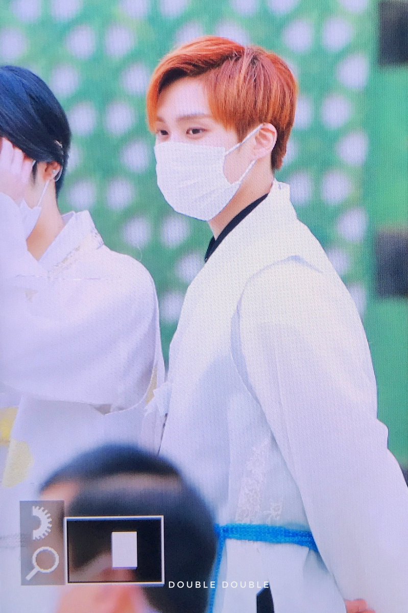 201021
#제이콥 #Jacob #배준영 #더보이즈 #THEBOYZ