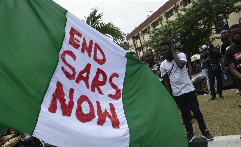 After my short statement about Nigeria already last week I’m now even more shocked about how the situation there has got more and more out of control.💔🇳🇬 This saddens me so much. This has absolutely nothing to do with democracy.