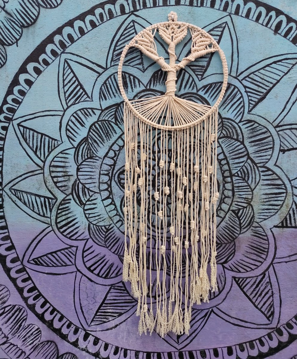 chaiplease_'s tweet image. So here&apos;s my first attempt to Making macrame &quot;Tree of life&quot; it symbolizes spiritual power provided by the Universe. 
Ngl I was pretty proud of myself 🌸