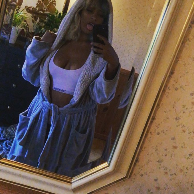 Cozy day today 🥰🥰🥰  https://t.co/c1umDqXMrZ https://t.co/gZCHzbjPfc