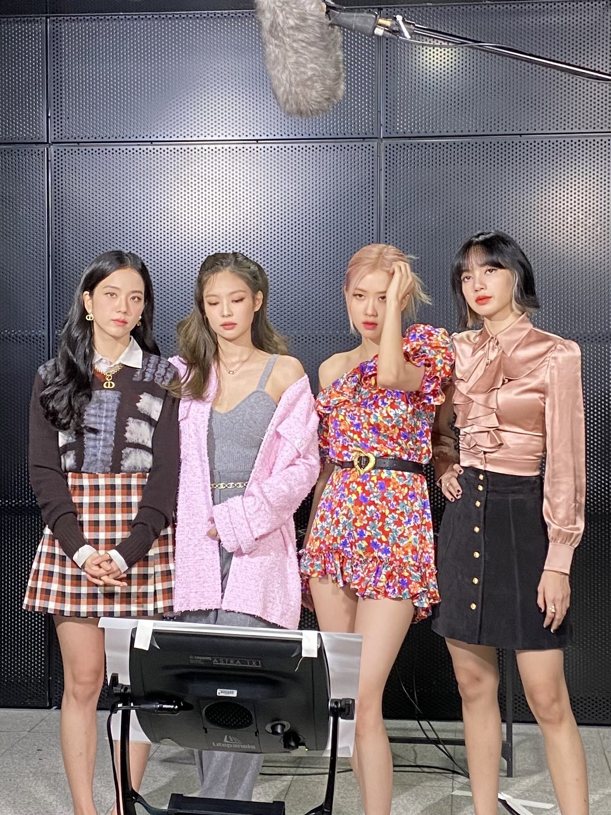 Joohee Cho On Twitter Blackpink Gma Performance Blackpinkongma Thealbum Lovesickgirls