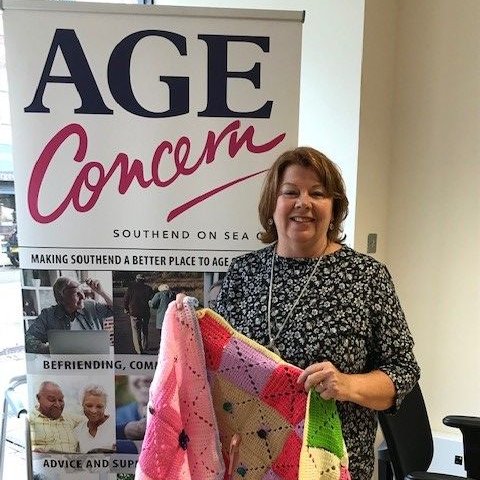 How lovely to see Maxine from #BroadwayWI when she popped in with some hand knitted sensory blankets. These will come in so useful when we re-open our Specialist Day Service at #ThehavenSouthend