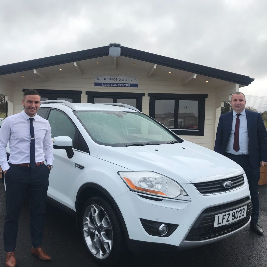 DesmondMotors's tweet photo. Today we had the Mayor of @dcsdcouncil, Brian Tierney in today!
Brian and his Wife Cheryl, a Nurse, have 2 busy jobs, and need a reliable car! Thanks so much for supporting you local and for all the hard work this year.👏 All the best!
#fordkuga #localssupportinglocal https://t.co/TNJoNKEiXV