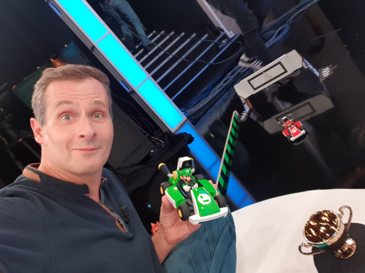 Marcuszeboulet's tweet image. #MarioKartLiveHomeCircuit en live dans #teamg1 à l&apos;heure du goûter ! Si c&apos;est pas de l&apos;après-midi de rêve ça ! 🤩👍