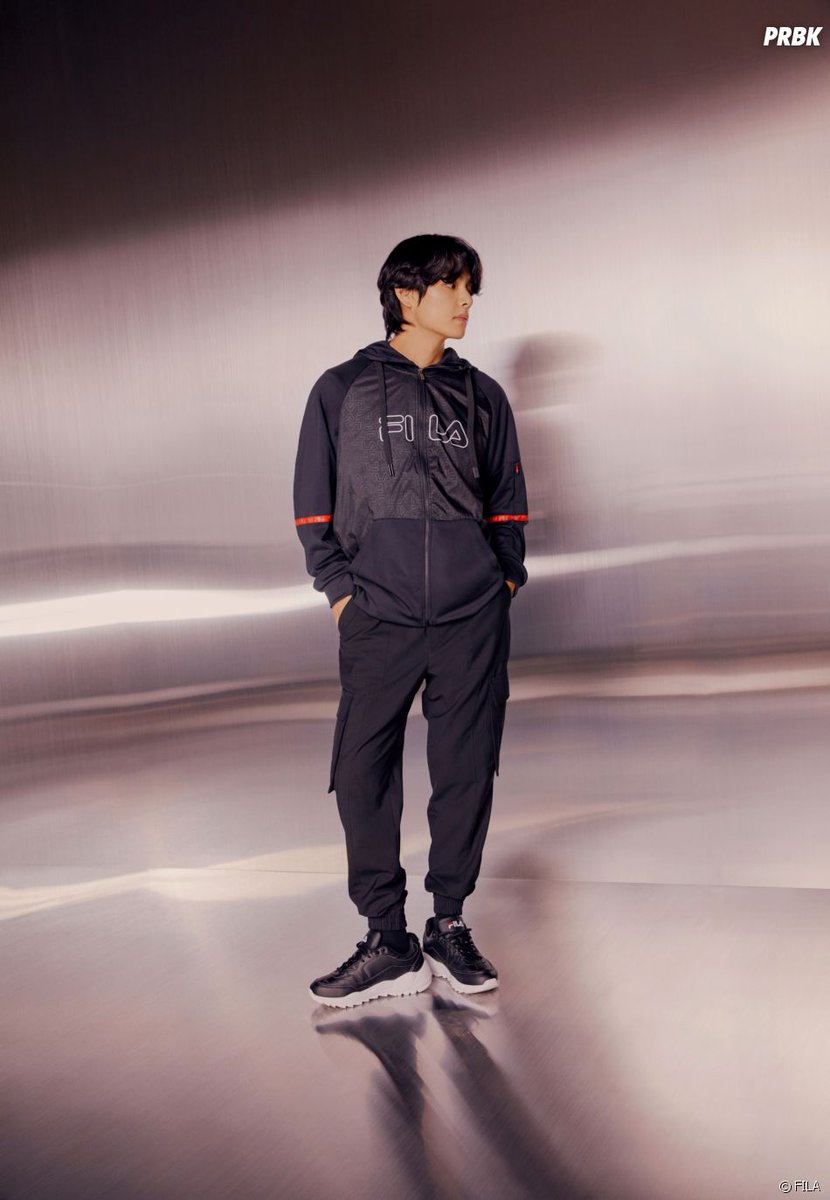 bangtan_russia's tweet photo. [ФОТО] FILA
https://t.co/KLRphOY9Gl https://t.co/Hc5FSkOWAe