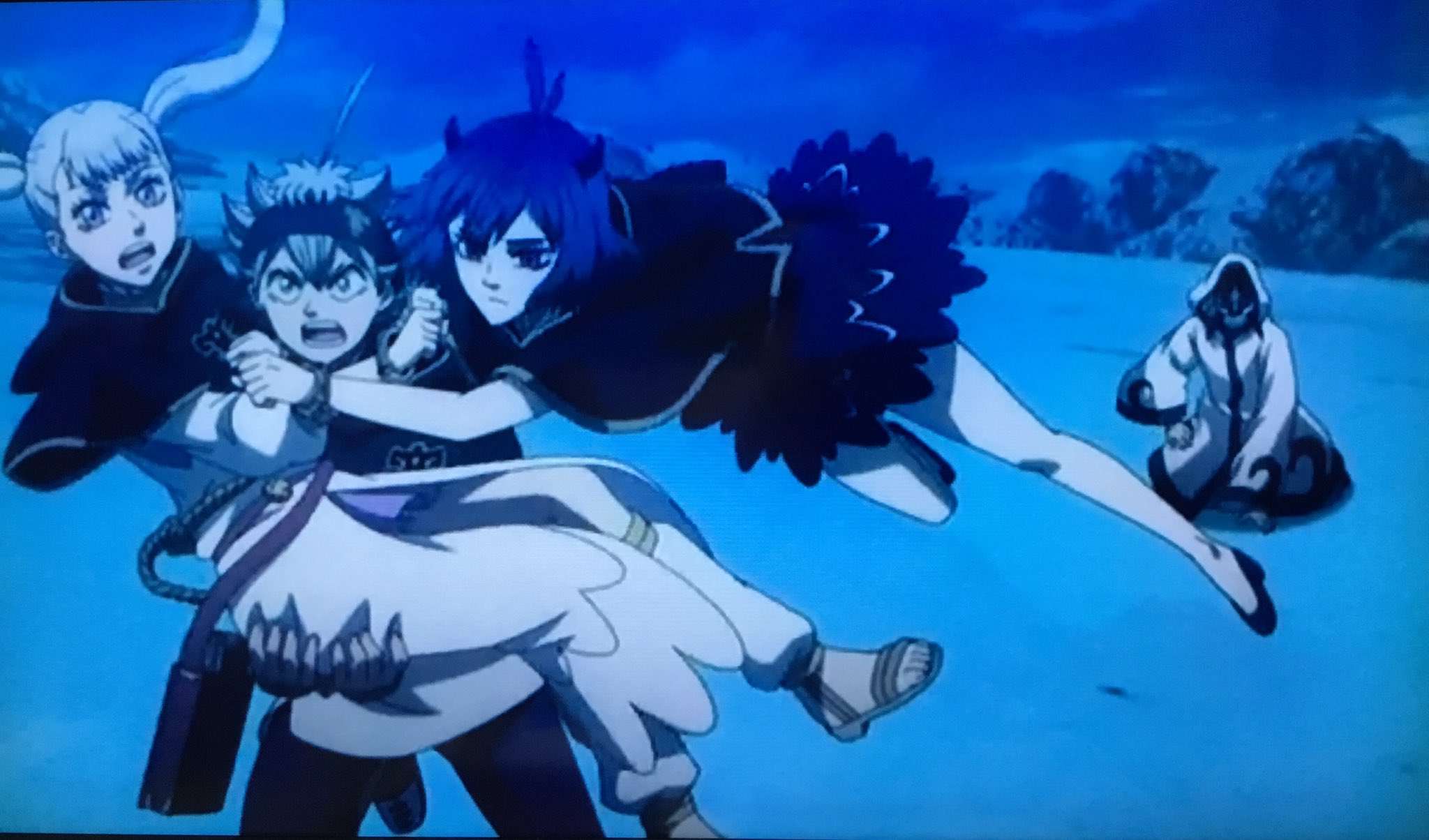 リク ブラッククローバー アニメ148話 闇を照らす光になる アスタがノエルを抱えて逃げるのが良かったです そして 頭突きで岩を砕いて敵を助けるところも良かったです アスタが 誰もが認め合い 笑える 自由な国 と語るところも良かったです