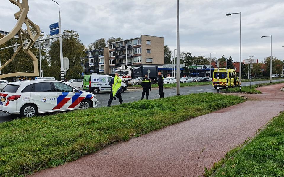 Politie vindt automobilist (30) die doorreed na aanrijding in Leeuwarden: De politie heeft woensdagochtend de auto gevonden die betrokken was bij een aanrijding met een 77-jarige fietser, dinsdag in Leeuwarden. De 30-jarige verdachte heeft een bekentenis.....