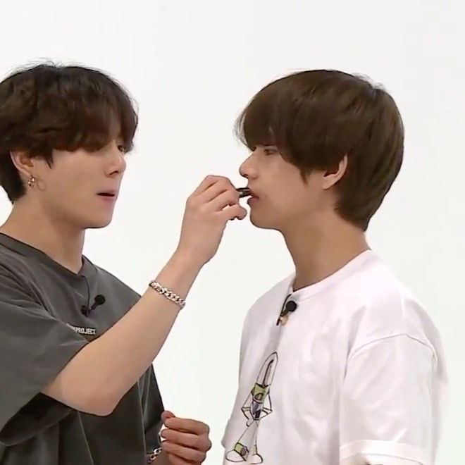 sharing lipbalm is their thing