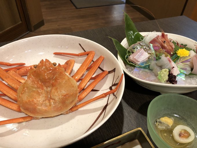 どひぇー!一人旅なのにしゅごい…🦀 