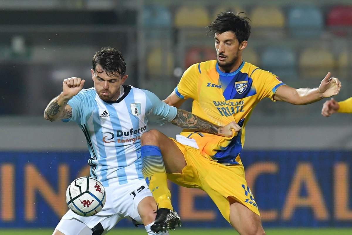 Frosinone1928's tweet photo. Gli scatti di #FroEnt ๐ธ https://t.co/Z9QfonGSV0