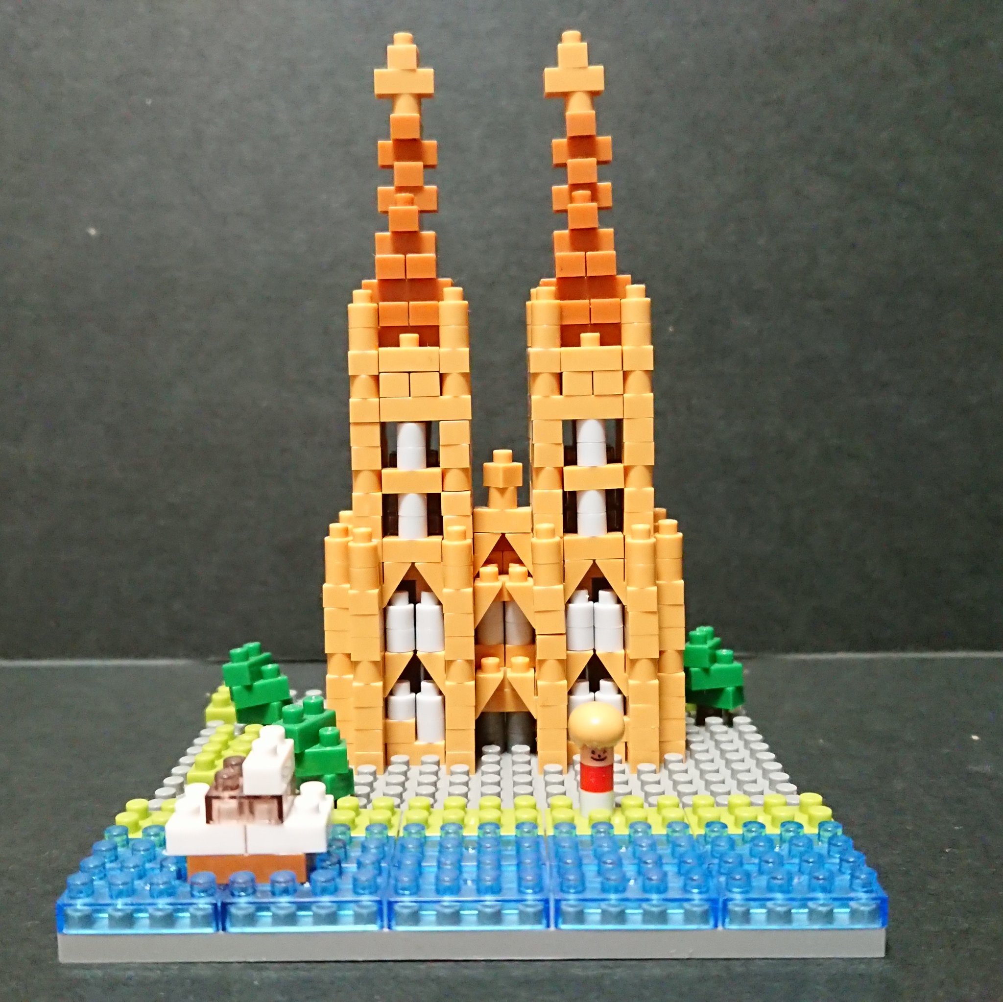 ぼちこ Nbh 140 ケルン大聖堂 難易度 2 Pcs 460 Nanoblock ナノブロック 情景シリーズ ドイツ ケルン大聖堂 T Co Afj7vxela0 Twitter