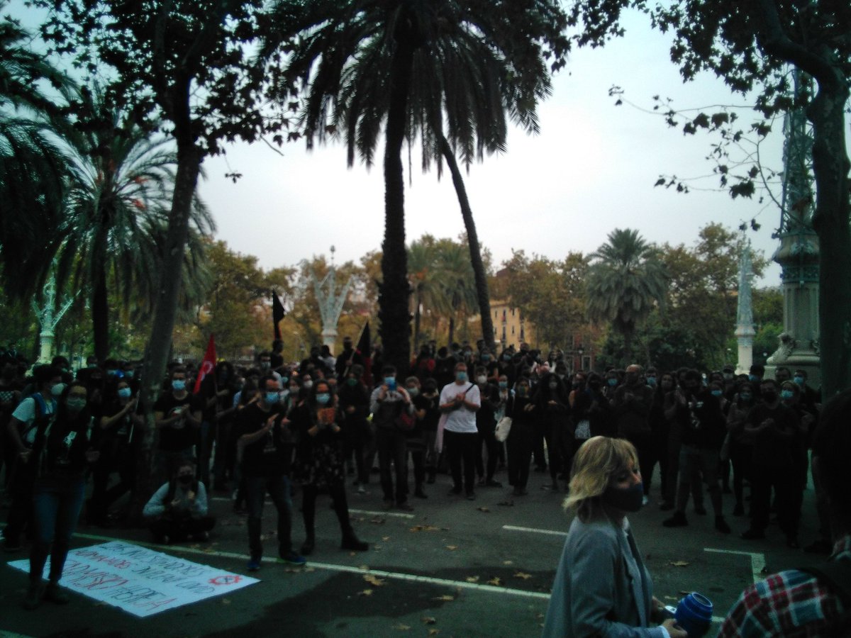 upfpredocs's tweet photo. Acabat el judici per l'EPIF! Les universitats @ACUPcatalunya no reconeixen que la vulneració d'un estatut laboral sigui una cosa que ens afecta com a col·lectiu de treballadores i volen que fem denúncies individuals. #vergonya #vaga21o https://t.co/lkRSb3ATEW