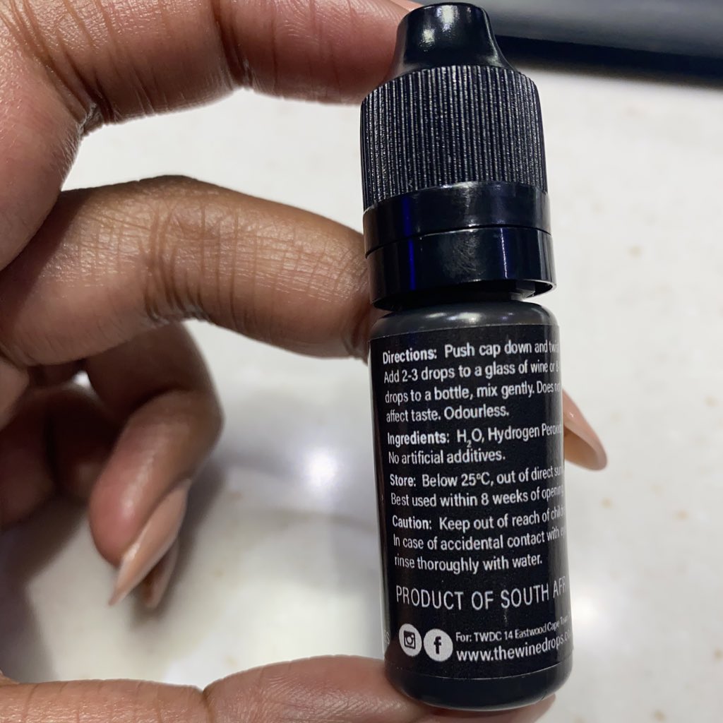 Sibongile Mafu on X: My 30+ year-old self needed this. Wine drops from the  The Wine Drop Co. The drops neutralise the sulphites in wine helping you  avoid those pesky wine headaches #