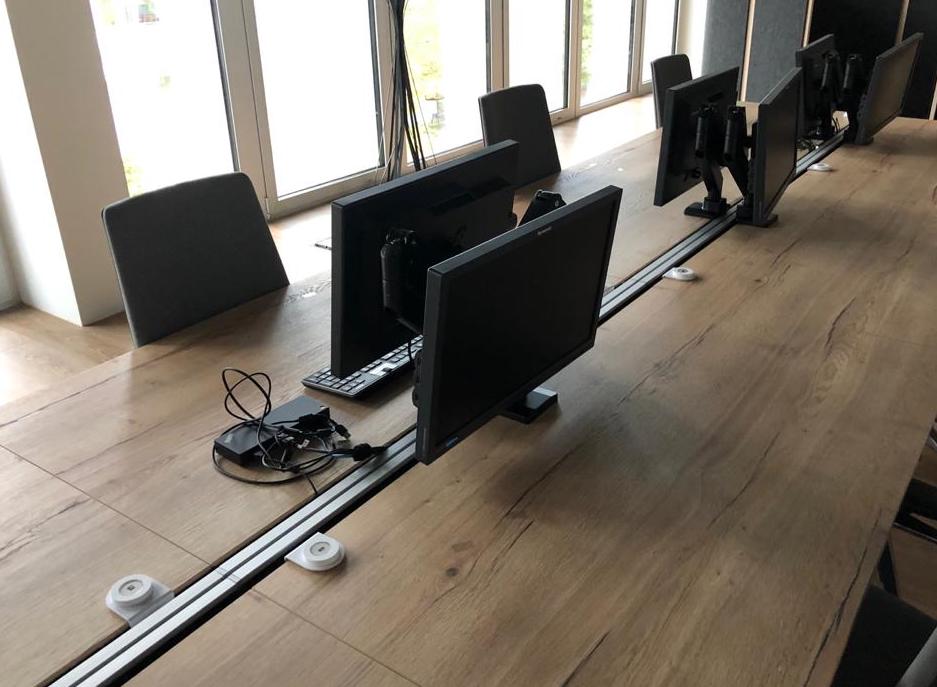 iotspot's tweet photo. The positive experience of iotspot #smart #workspace #platform at Vodafone's London Office has led to the implementation of iotspot at Vodafone Procurement Company Luxembourg. They can now reopen their office in a safe and organized way! #safe #office https://t.co/61Sy9w8oS5