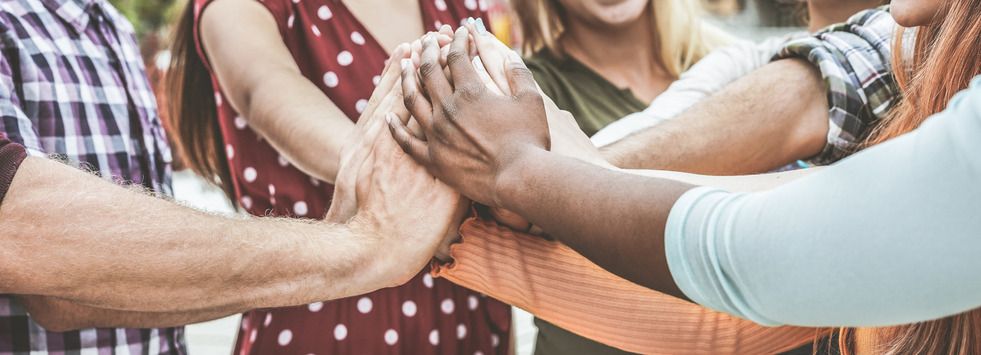 ¿Por qué son tan importantes la colaboración y la unión cuando hablamos de #sostenibilidad en la empresa? Hace unos meses charlamos con @doctorneha y puedes leer nuestros aprendizajes aquí: capitalismoconsciente.es/blog/sostenibi…
#CapitalismoConsciente #ConsciousCapitalism #EmpresasSostenibles