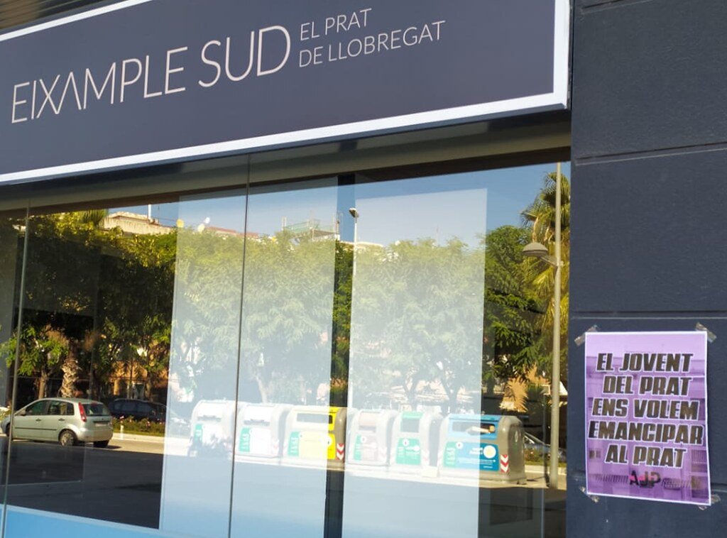 L’Assemblea de Joves #ElPrat (AJP) reivindica un habitatge digne i accessible pel jovent pratenc per no haver de marxar a viure fora per emancipar-se. 

Així mateix anuncia l'inici d'una campanya per reivindicar el dret a l'habitatge.

+ INFO: elpratllibertari.cat/?p=21286