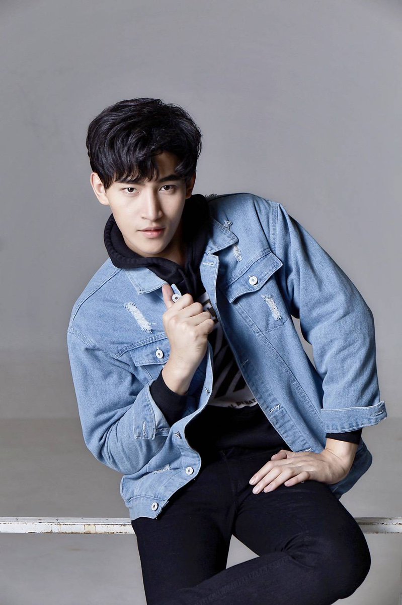 Hello_asian's tweet photo. พบกับ งานเปิดตัว ‘OPPO A93 สนุกทุกโมเมนต์’สมาร์ทโฟนรุ่นใหม่ล่าสุดที่พกพาความสนุกแบบไร้ขีดจำกัด นำทีมความสนุกโดย ‘แพทตี้-อังศุมาลิน’,  ‘แบงค์-ธิติ’ แท็กทีมด้วยคู่จิ้นสุดฟิน ‘โอห์ม-ฟลุ้ค'ณ ลานกิจกรรม Semi Outdoor ชั้น G ศูนย์การค้าสามย่านมิตรทาวน์ วันที่ 27 ต.ค. 63 https://t.co/U987gWC2vk
