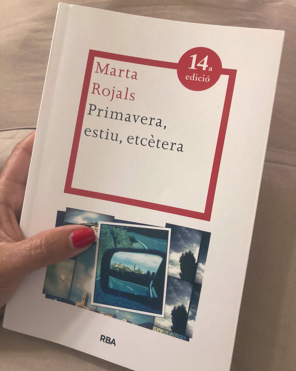estersoler's tweet photo. M’hai enamorat d’aquesta bonica història ❤️ #aulives #munpare #encabat #redona #amor #oportunitatsperdudes #amistat #elpoble #gràcies @Martafluvia
Primavera, estiu, etcètera de @replicanta_ https://t.co/FZqlJXfT5f