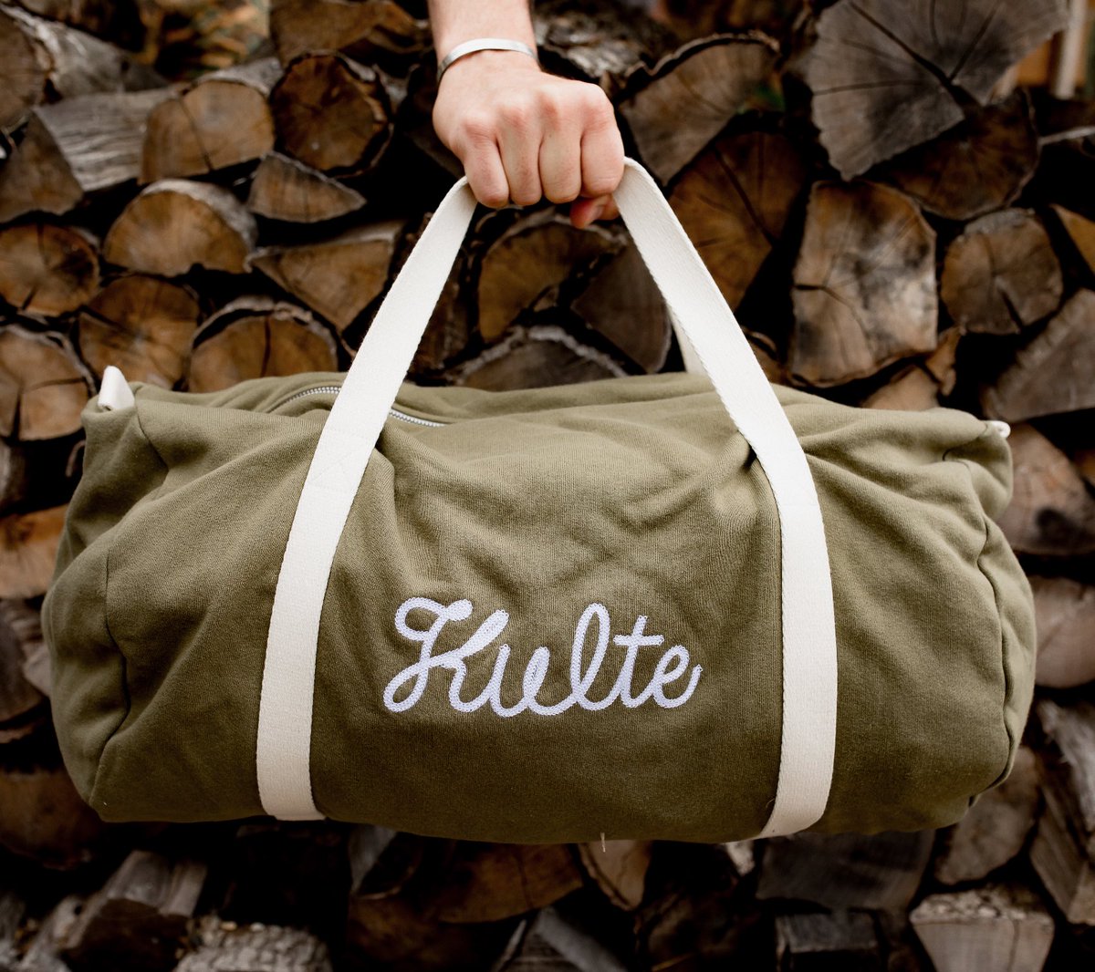 𝓶𝓮𝓻𝓬𝓻𝓮𝓭𝓲 = ｉｎｓｐｉｒａｔｉｏｎ

#Kulte #OrganicBrand #PositiveBrand