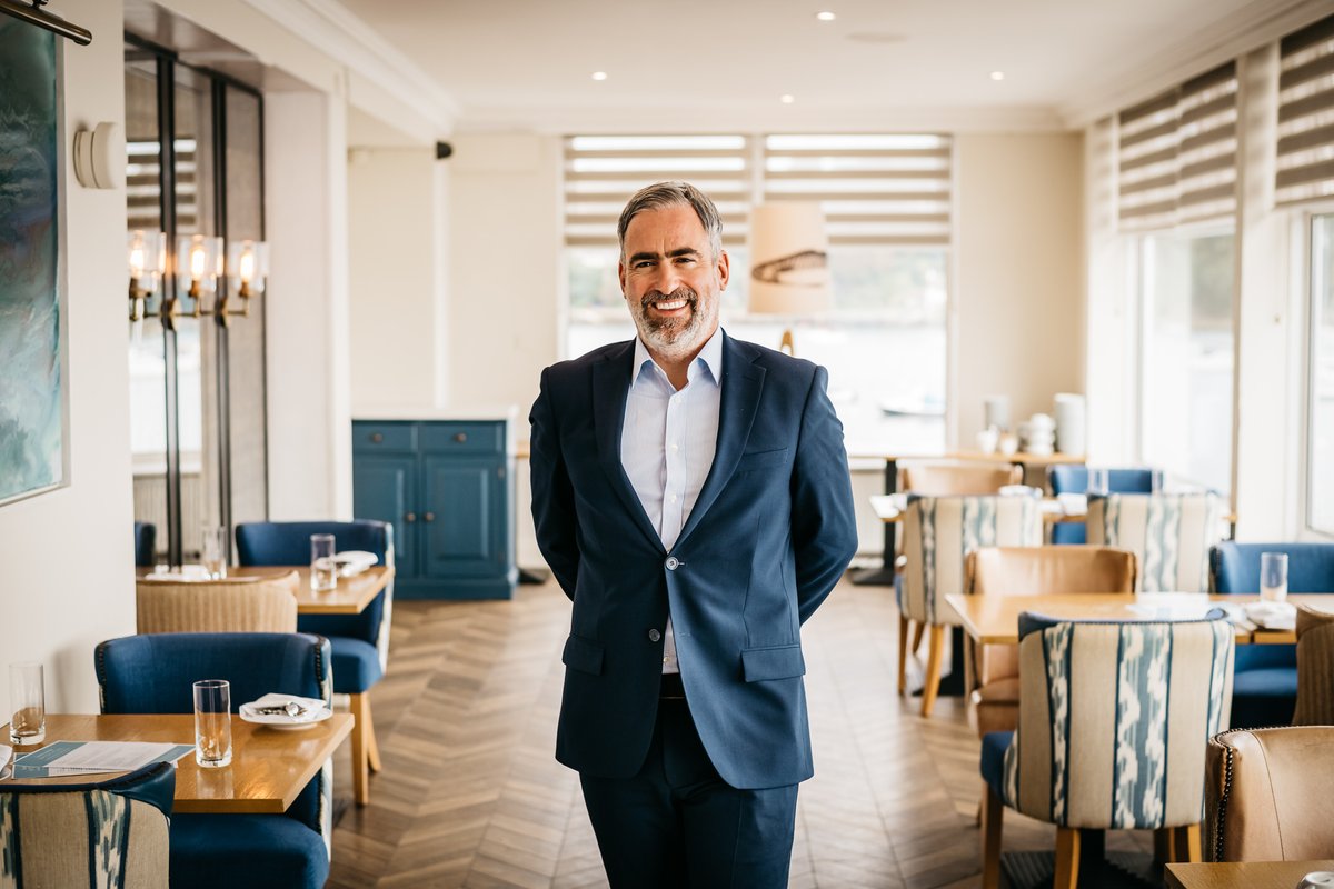 Born into the Young family who have owned and operated #hotels in #Cornwall since the early 1900s, our #ManagingDirector Ben <a href="/Cornishhotels/">Ben Young</a> has been in and around #Cornish hotels all his life. Find out more about Ben here -> greenbank-hotel.co.uk/our-hotel/blog… #greenbankhotel #lovecornwall