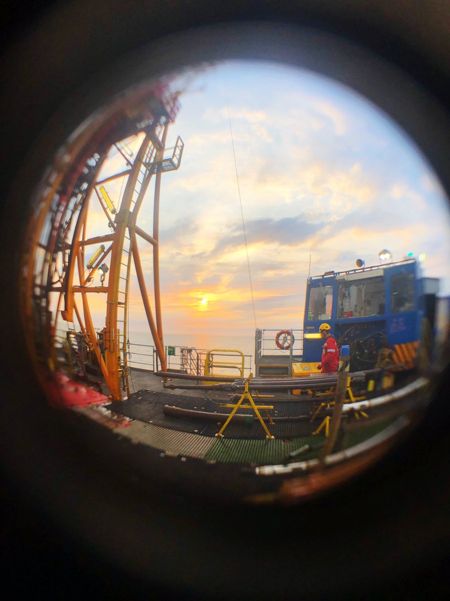 Fielders's tweet image. There are only 5 more days to send in your entries!

Here are our favourite shots so far! 📸

All you have to do is upload your most stunning work-place photo and use #imwithfielders, and you will be in with a chance to win a pair of Airpods! 

#geotechengineering #engineering