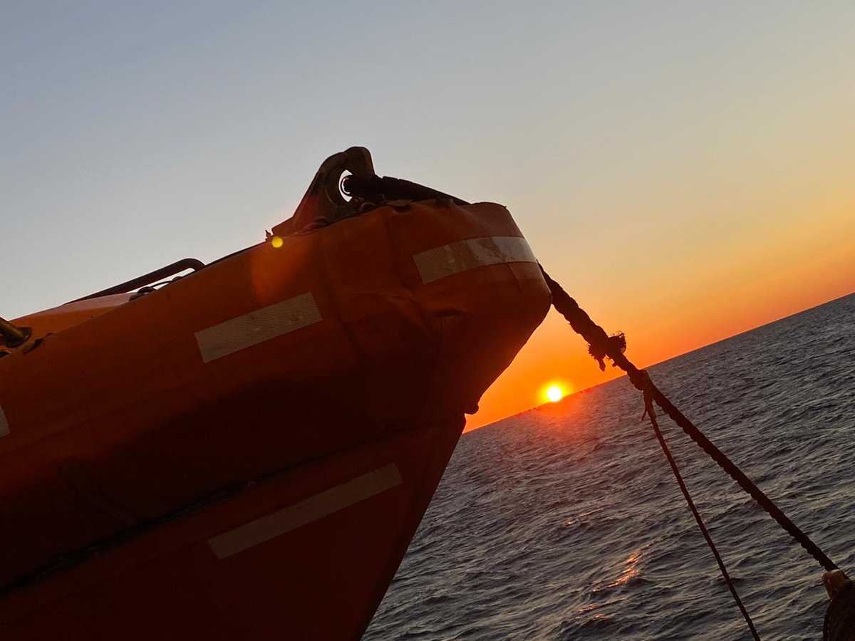 Fielders's tweet image. There are only 5 more days to send in your entries!

Here are our favourite shots so far! 📸

All you have to do is upload your most stunning work-place photo and use #imwithfielders, and you will be in with a chance to win a pair of Airpods! 

#geotechengineering #engineering