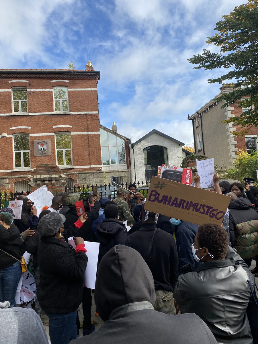 If you’re in Dublin rn, we’re at the Nigerian embassy and we could do with the numbers! SORO SOKE!! #EndSars