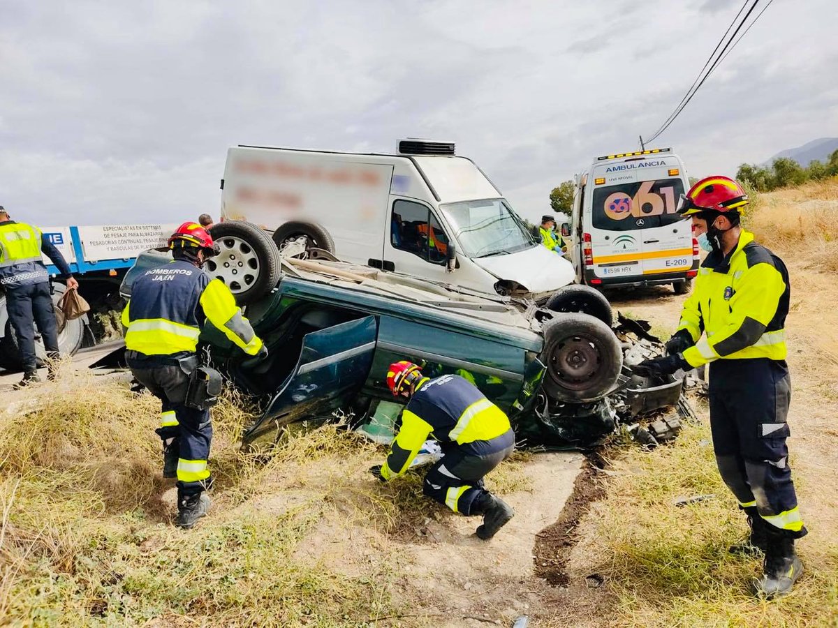 Bomberos de Jaén tweet media