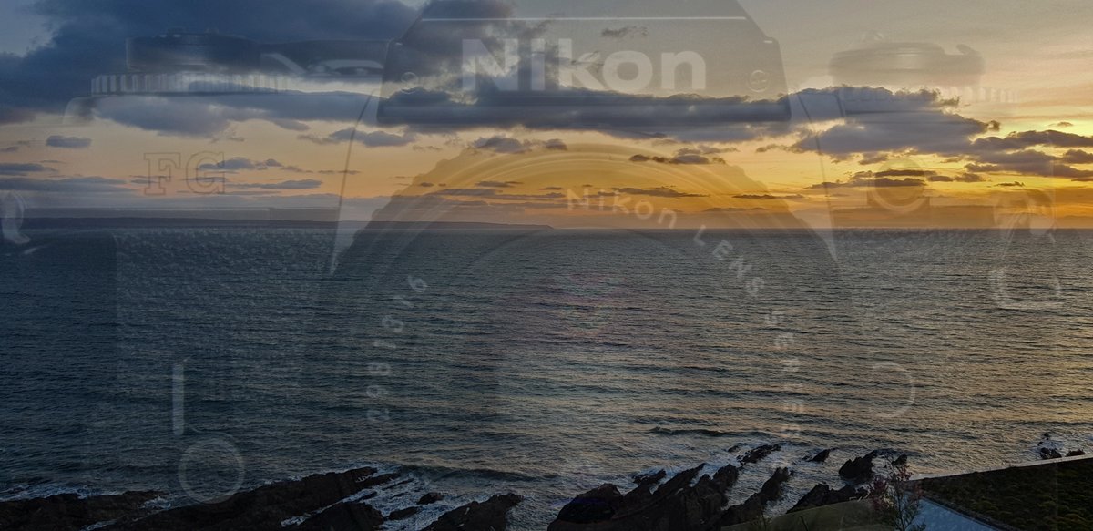 NDphotographyUK's tweet image. #devonphotography #sauntonsands #devonphotographer #wearedevon #nikon #tweetuk 
I am available for any occasion, please DM me