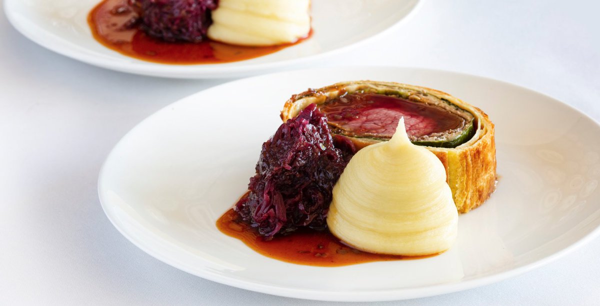 ChapterOneKent's tweet photo. Beef Wellington is on the menu for Saturday's #chapteroneathome A restaurant-quality 3 course meal (with nibbles, petits fours & bottle of wine) from the comfort of your home...order by 3pm today: https://t.co/LIvfxWbKg1 https://t.co/T5FPxSeUaQ