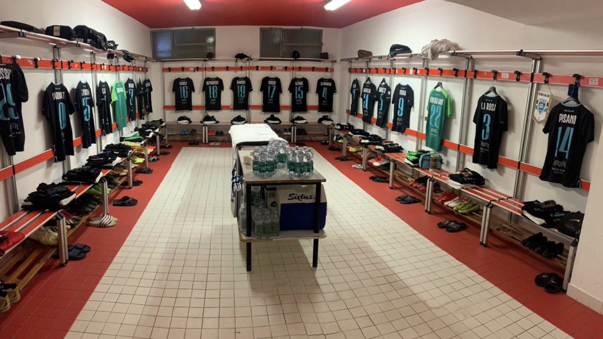 olbiacalcio's tweet photo. #PiacenzaOlbia
La nostra tana al #Garilli 💪 https://t.co/q0cWtsSRMI
