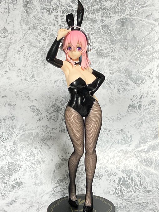 BiCute Bunnies Figureのそに子ちゃんが来ましたわよ。前回のミクさん同様プライズとは思えない出来の良さ。最近のフリューすごいなぁ。そして色々SUGOI DEKAI😳 