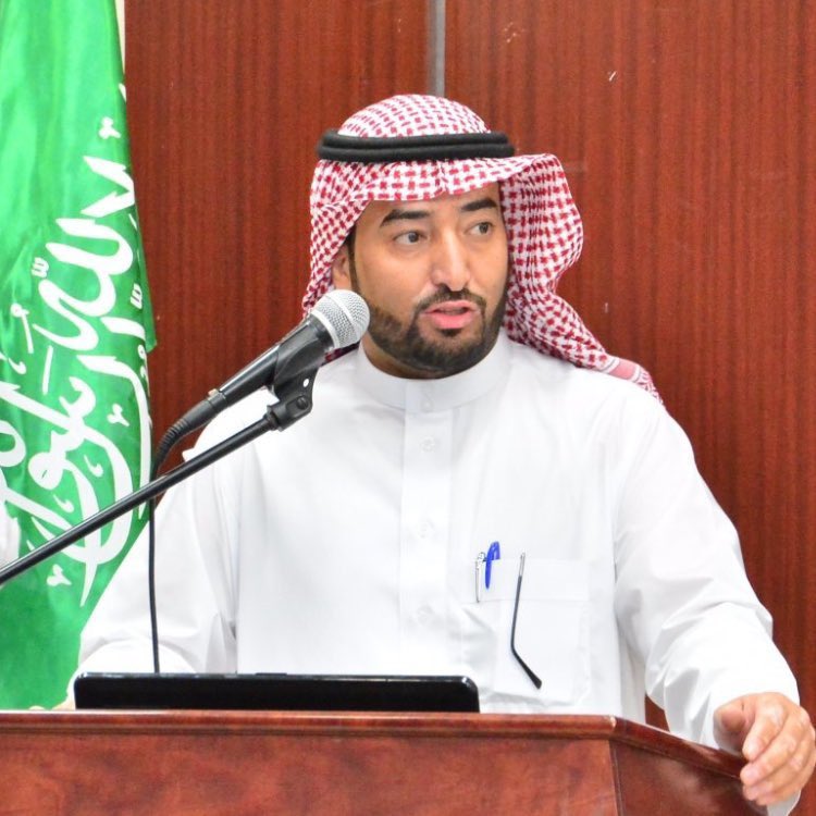 ابارك لاخي الدكتور 
  ((( طلال ماجد الزبني )))
استشاري الادارة الصحية <a href="/talalalzabni/">د.طلال ماجد الزبني</a> 
بمناسبة تكليفة بالعمل مديراً لمستشفى حائل العام ..
دعواتي له بالتوفيق والسداد .
#الادارة_الصحية