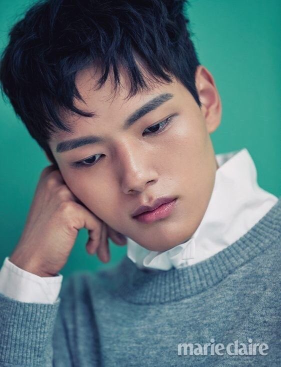 Marie Claire Korea October 2017