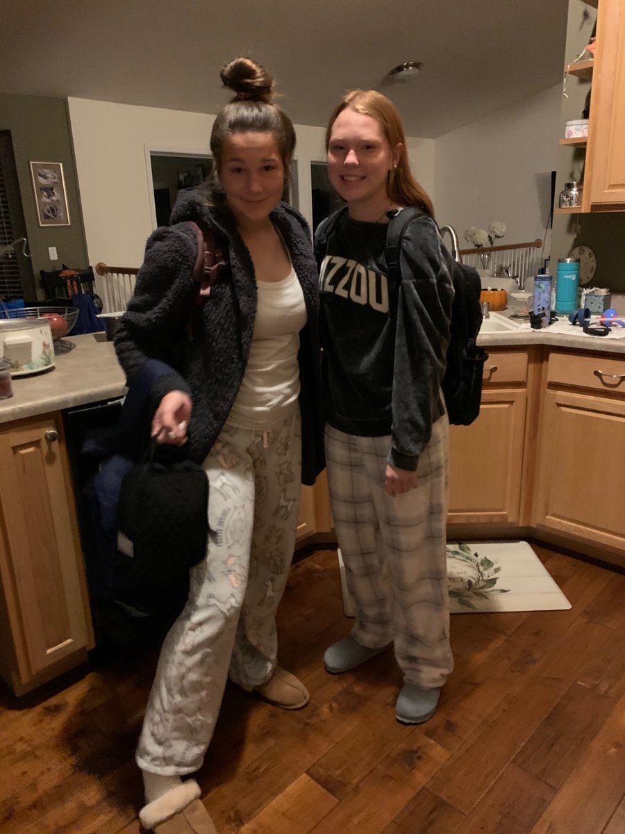 TrishaGrantham5's tweet photo. Spirit Week continues with PJ day and Little White Lies 🤗 #shy #sarcastic #THSWolves @ag_stl https://t.co/0s8A5T3gg0